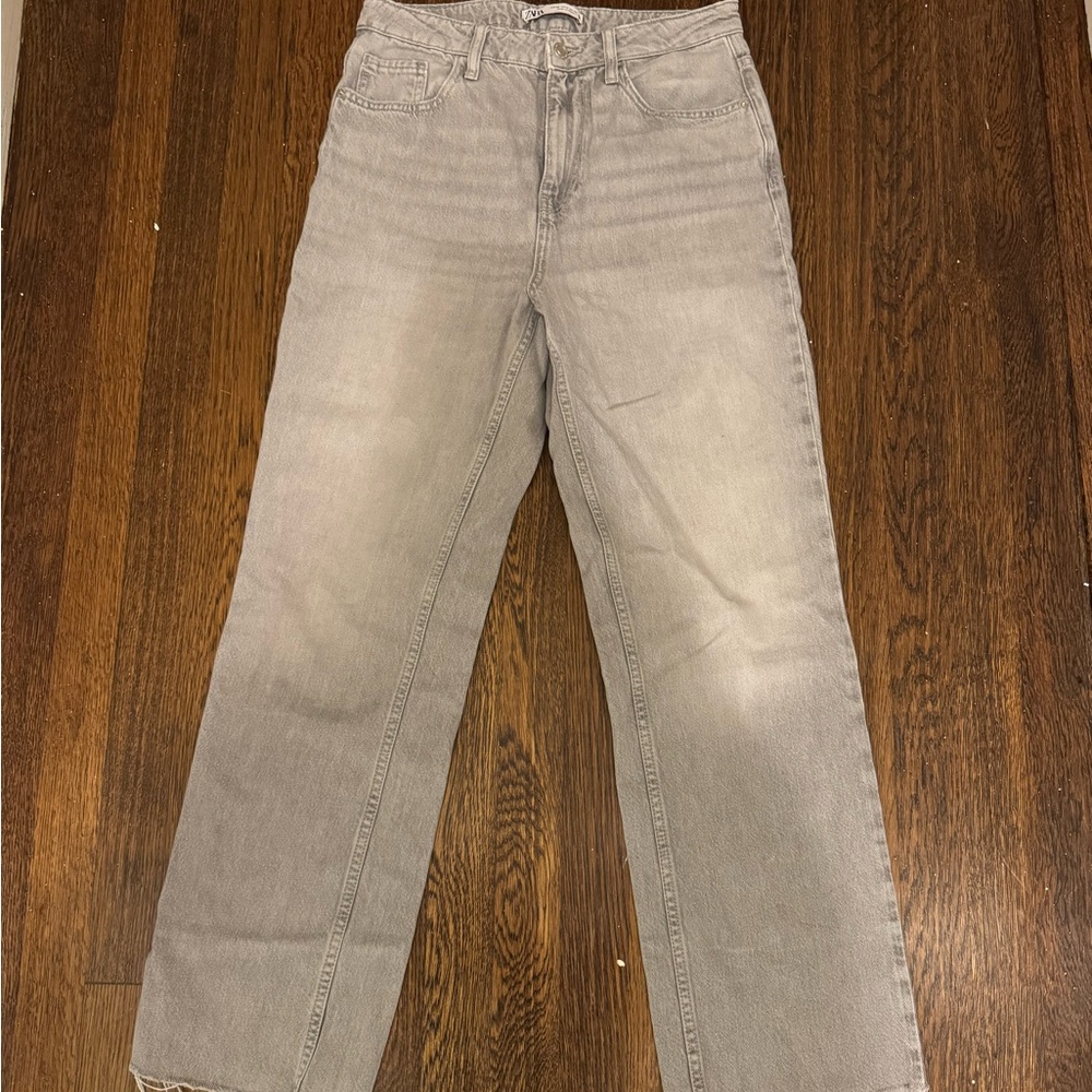 Zara Women's Straight Leg Jeans - Light Gray